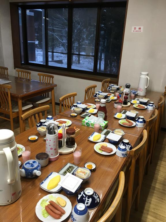 Готель Onsen Minshuku Yutakaya Юдзава Екстер'єр фото